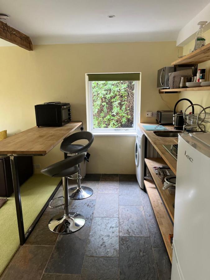 Willow Lodge Abergavenny Exterior photo